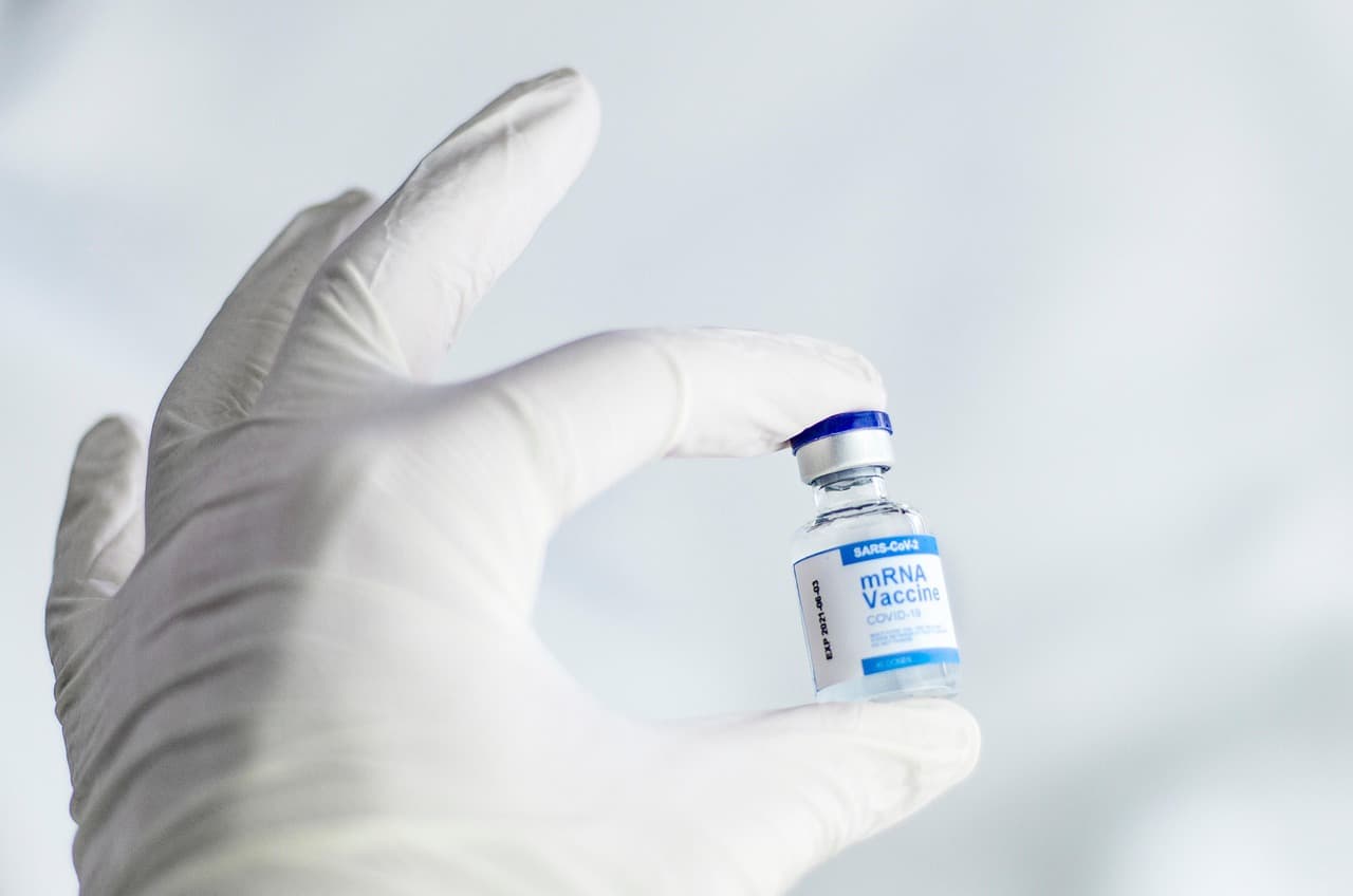 Comparatif des différents types de gants médicaux : comment choisir ?